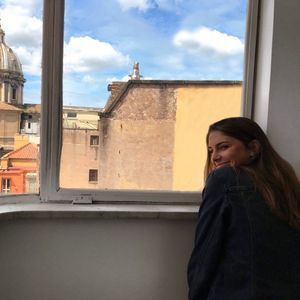 Meet your Posher, Lizzie